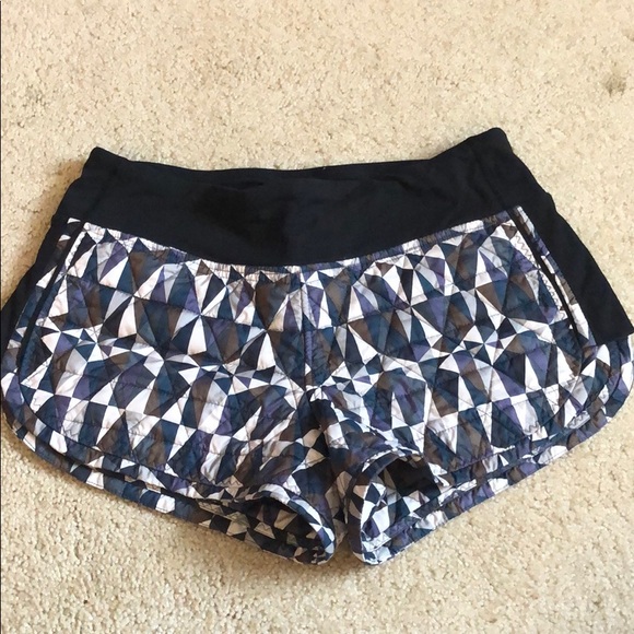 lululemon athletica Pants - Rare lululemon quilted short